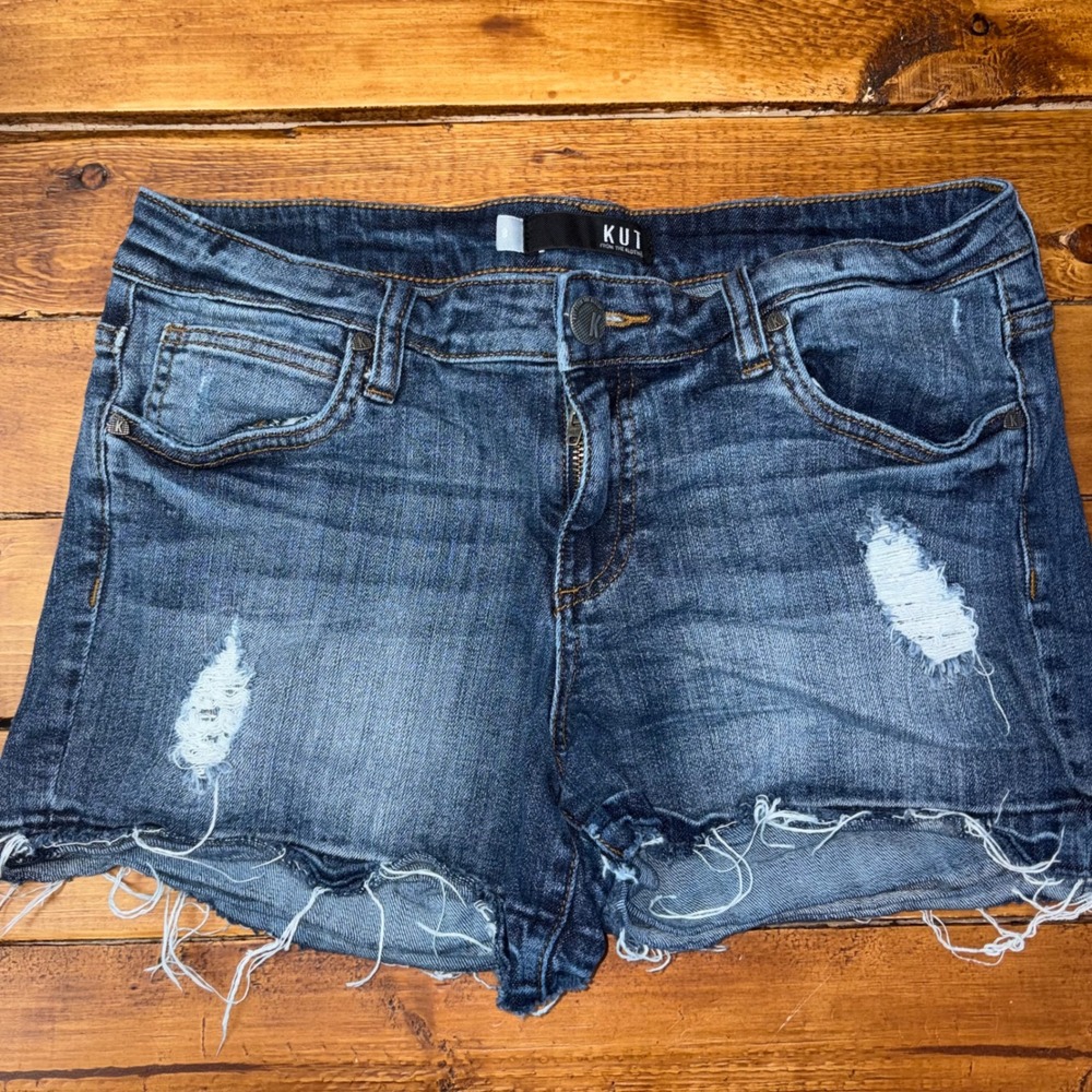 Kut from the Kloth Andrea Short Womens 8 (31x4) Blue Distressed Denim Cut Offs